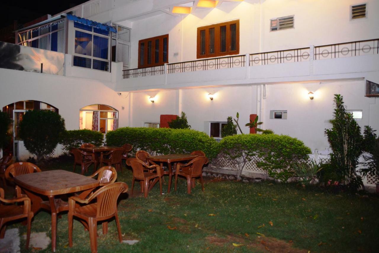 Hotel Sugandh Retreat Divisione di Jaipur Esterno foto
