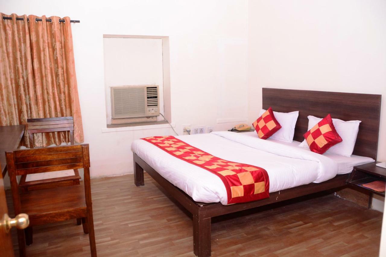 Hotel Sugandh Retreat Divisione di Jaipur Esterno foto
